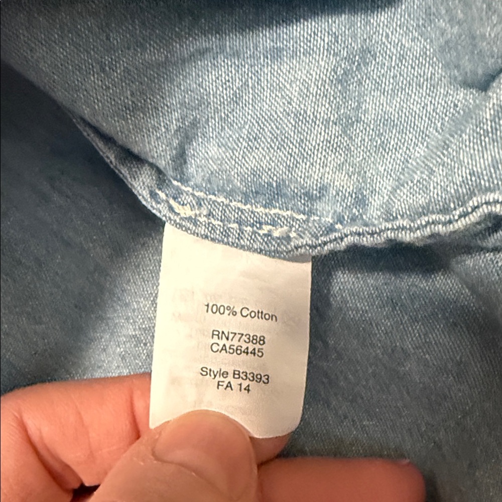 J.Crew Women’s Chambray Denim Shirt Small Popover Utility Button Front - Picture 6 of 9